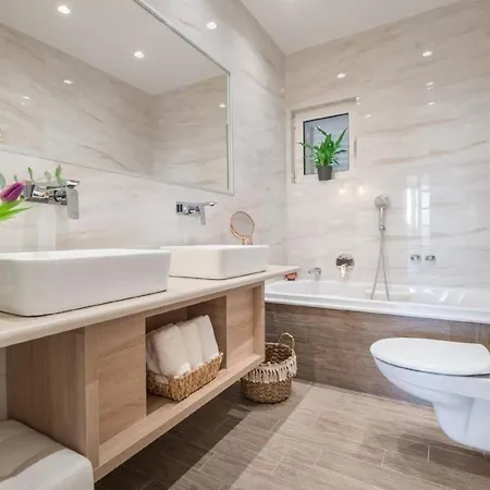 Casa vacanze In Bast Mit Privatem Pool *